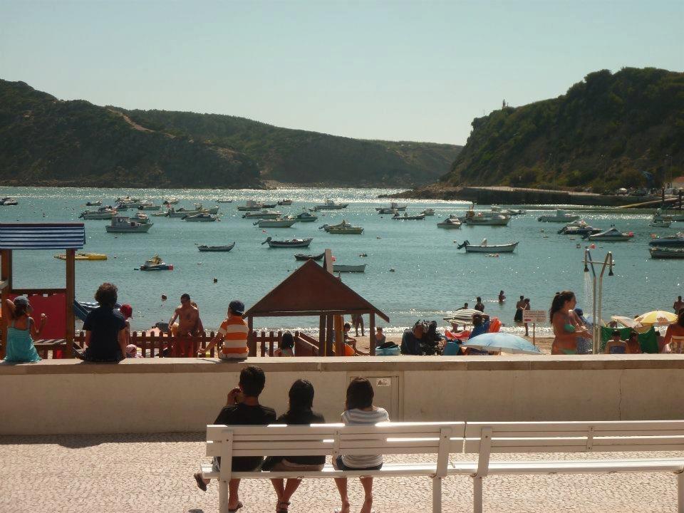 Perola Do Oeste - 3Min Da Praia Sao Martinho do Porto Luaran gambar